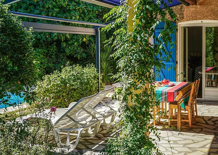 2 Bedroom Awesome In Casa vacanze Berlou