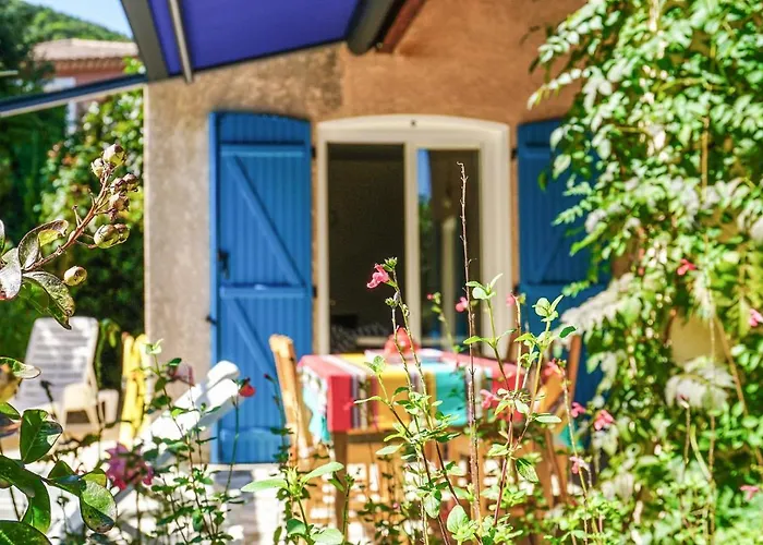 2 Bedroom Awesome In Casa vacanze Berlou